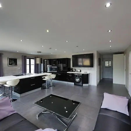 App.«diva» Design Au Coeur De Gerardmer/park Prive Apartment